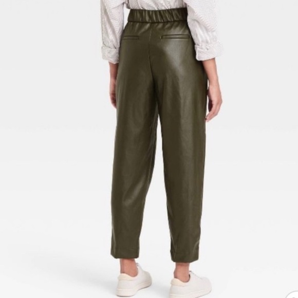 A New Day Target Faux Leather Pants Olive Green XS Pockets Elastic Waist Pull On - Picture 2 of 13